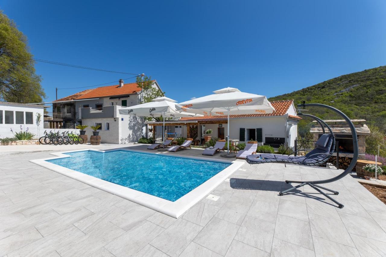 Holiday House Daisy Prapatnica Exterior foto